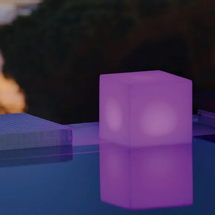 Geprüft NewGarden CUBY 20 LED Leuchtwürfel 20cm + RGB, Akku, Fernbedienung Innen & Außen IP65