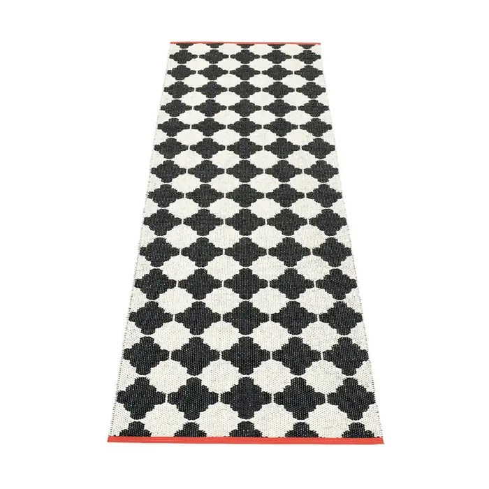 Marre Matte 70×225 cm, Black/Vanilla/Coral Highlight