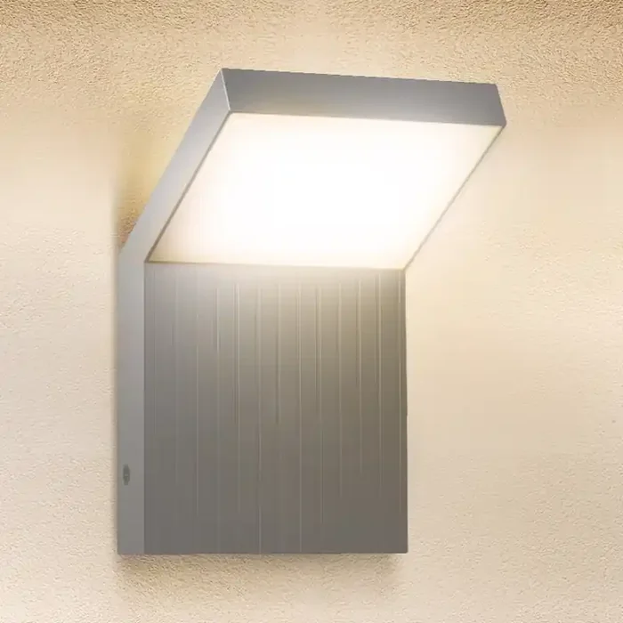 Original Brilagi – LED Außenwandleuchte RIANO LED/8W/230V silber IP65