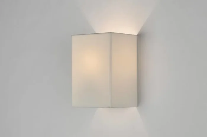 Wandleuchte 71229 – Weiß – Ausstellungsraum 2.25 Kostenfreie Lieferung