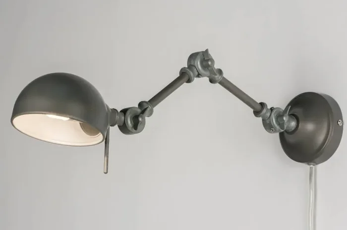 Wandleuchte 71596 – Stahl – Ausstellungsraum 0.32 Preisreduziert
