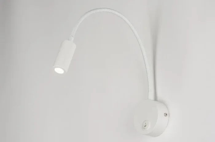 Wandleuchte 72127 – Schalter auf der Wandplatte – Fest eingebaute LED – Ausstellungsraum 1.33 Echt