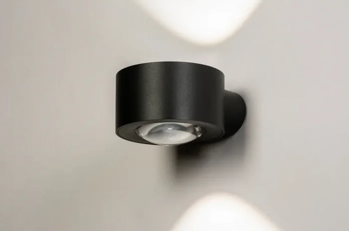 Wandleuchte 74768 – IP65 – Fest eingebaute LED – Ausstellungsraum 2.80 Sonderaktion